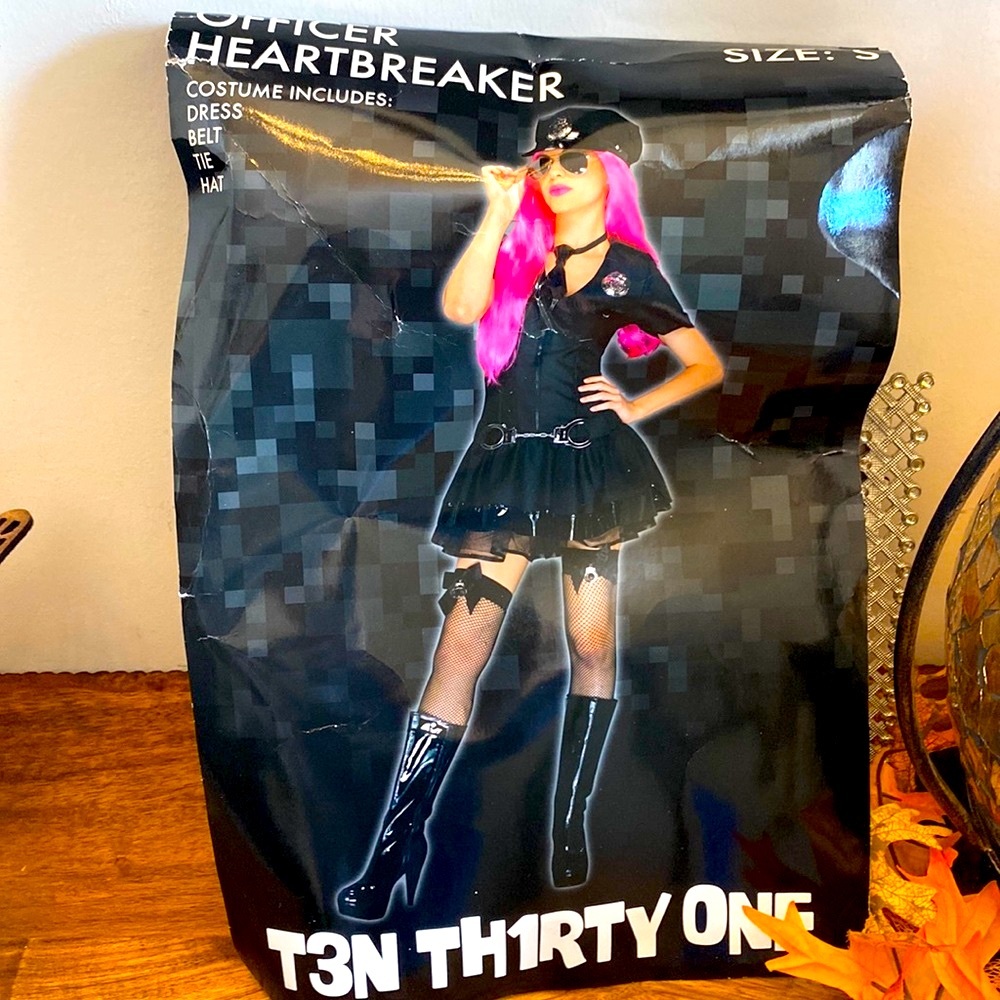 Vintage Hot Topic T3N Officer Heartbreaker Cop Costume Set Small 3pc